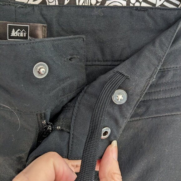 REI Women's Convertible Hiking Pants Sz 10P - Picture 6 of 12